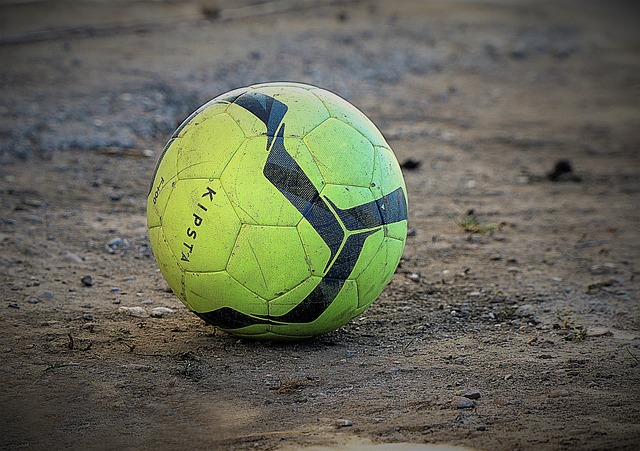 马尔基尼奥斯：巴西阵容依然很强，想和内马尔一起参加世界杯