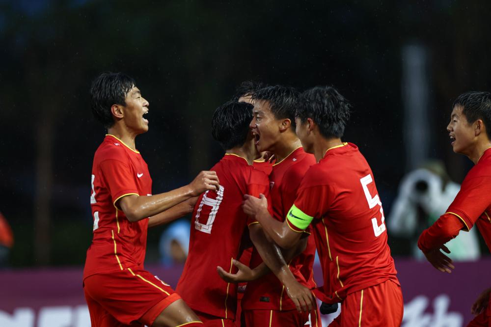 西甲：皇马主场4-2战胜皇家贝蒂斯